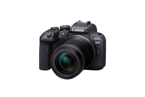 EOS R10・RF-S18-150 IS STM レンズキット